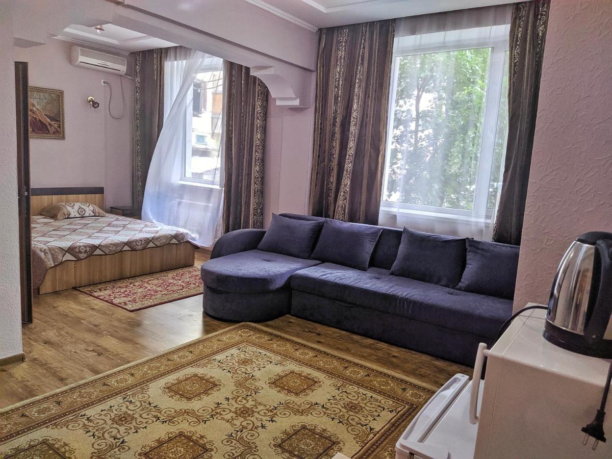 Kuze Hostel Almaty Phòng bức ảnh
